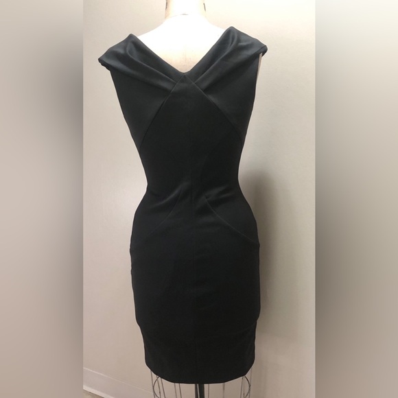 XSCAPE Midi Black Dress Off Shoulder. - Picture 4 of 4